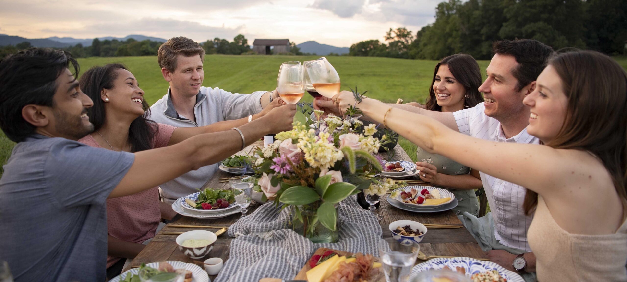Sip into Summer - Virginia Wine Pages
